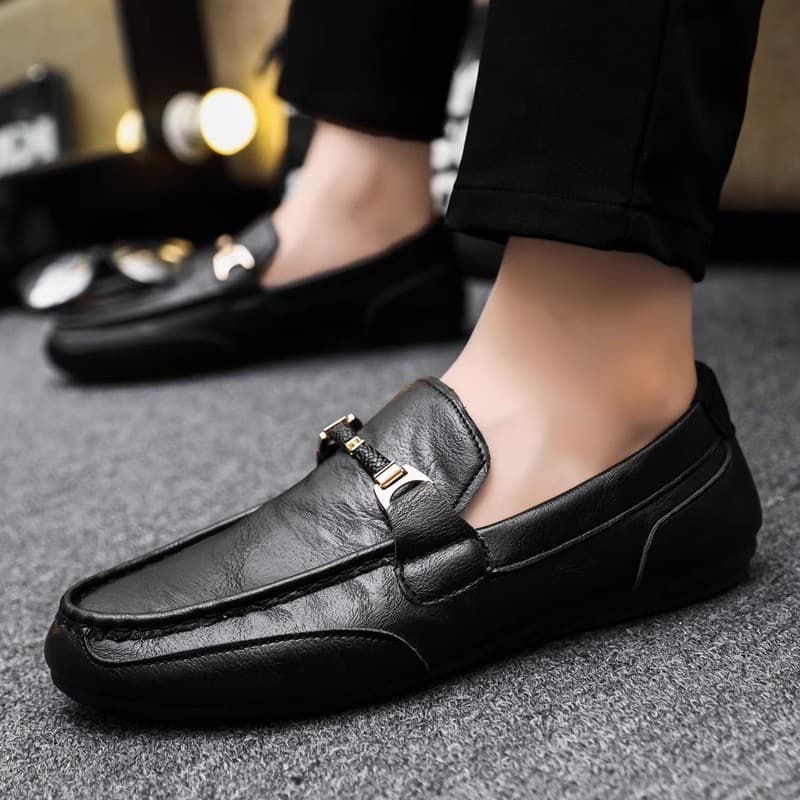 Ervilhas sapatos masculinos verão respirável negócios Formal Wear sapatos masculinos 2026 novo estilo masculino deslizam