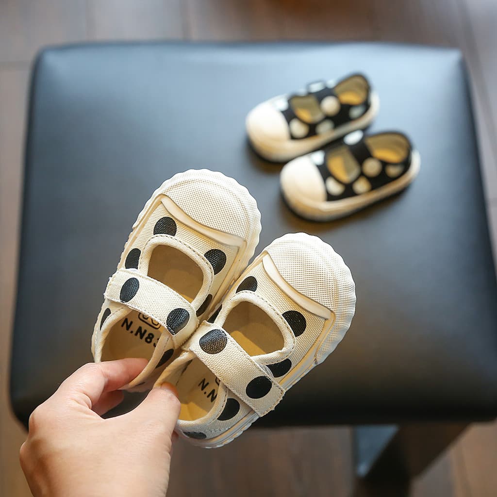 Sapatos de bebê menina outono
