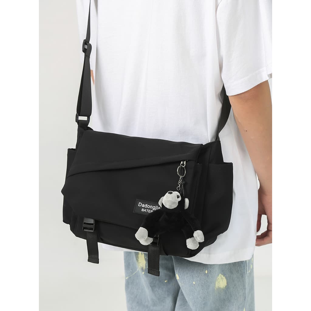Bolsa mensageiro Casual masculina, mochila de grande capacidade, bolsa de ombro estilo japonês, bolsa mensageiro com fer