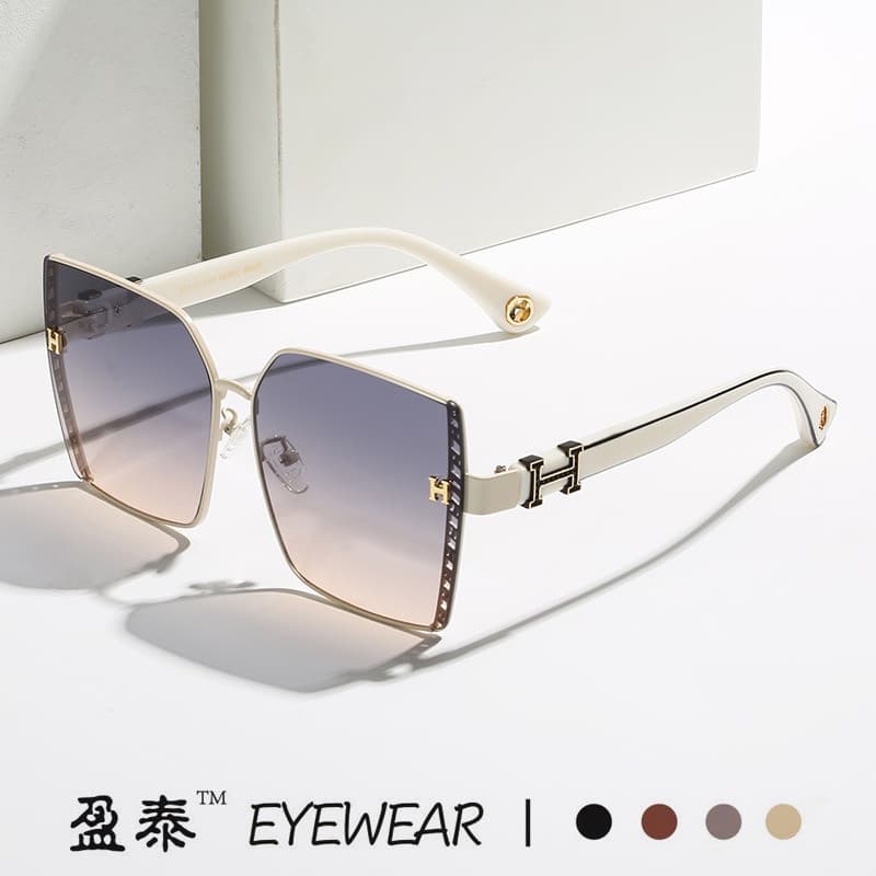 Novo Estilo de Óculos de Sol Europeus Americanos Fashion Sunglasses Feminino Grande Moldura H Templos de Moda Americana