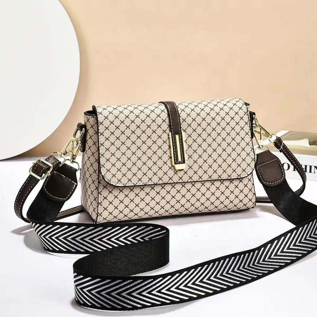 Bolsa Transversal Média Duas Alças Premium Mahbheli Aa10