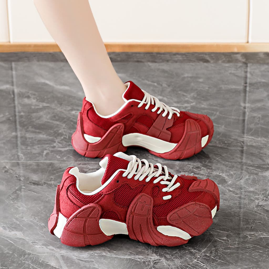 Papai sapatos femininos 2025 novo estilo outono pequeno aumentado venda quente sapatos casuais europeus moda tênis de so