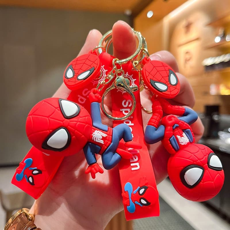 Chaveiro Clássico do Homem-Aranha com Cabeça Virada para Baixo, Pendente de Carro, Decoração de Mochila, Pequenos Acessó