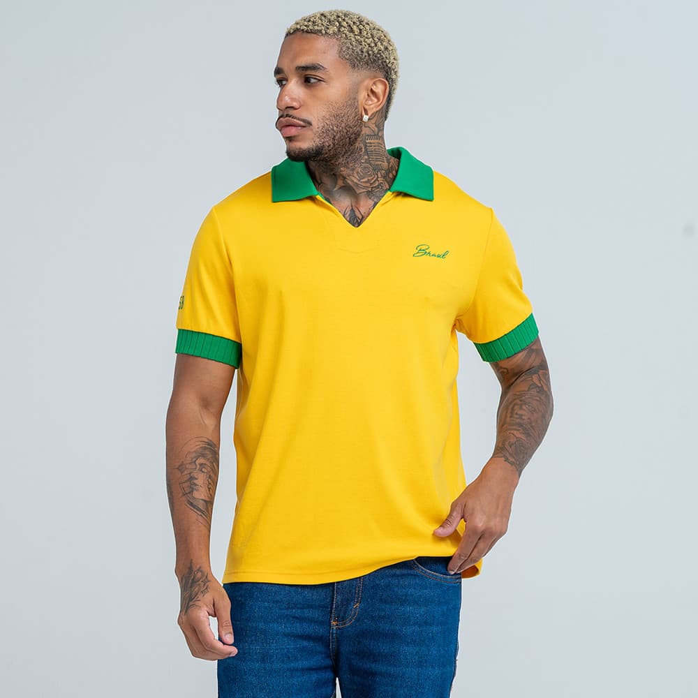 Camisa Masculina Brasil Retrô 1958 Bordado Gola Polo Aberta Verde e Amarelo
