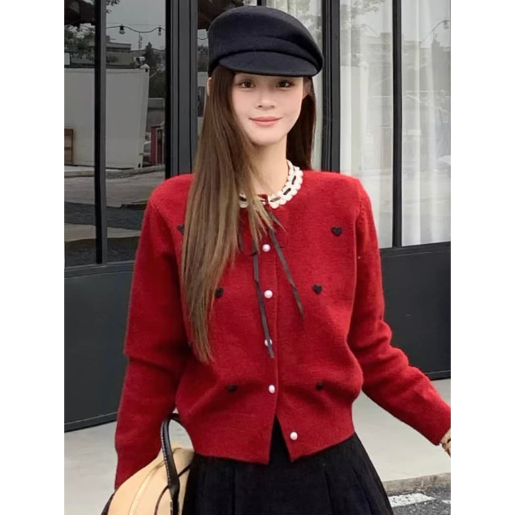Ano novo usar único lindo suéter vermelho feminino 2026 novo estilo cavalo ano Benming ano moda feminina Cardigan de mal