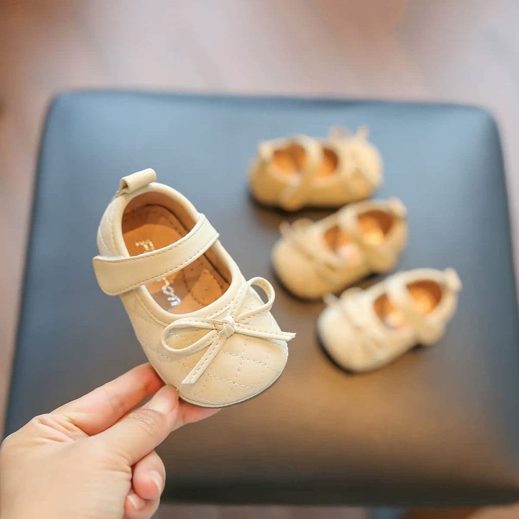 Little Walkpoint Sapatos de princesa para bebês, sapatos de outono com sola macia para bebês meninas de 1 a 3 anos, sapa