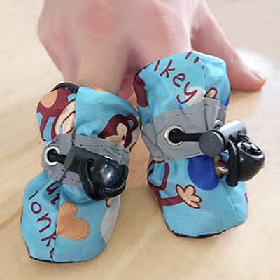 Sapatos originais de sola macia para animais de estimação, sapatos respiráveis para cães, não podem cair, primavera, ver