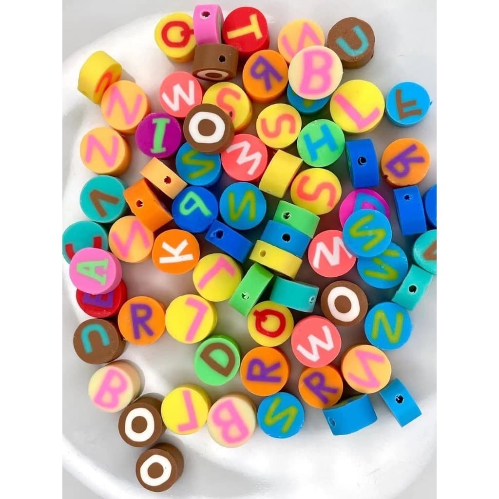 Missangas Fimo Colorido Letrinhas  Diy P/ Pulseiras - 100un