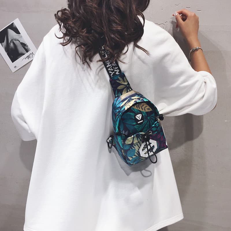 Bolsa de lona de Nylon folha de bordo feminina 2026 novo estilo ins influenciador All-Match bolsa de peito tendência de