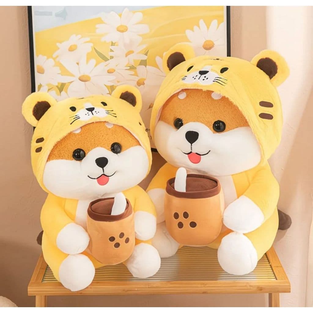 Pelúcia Shiba Inu 30CM Com Fantasia De Tigre Segurando Copo Fofo Macio Presente Decorativo Envio Imediato