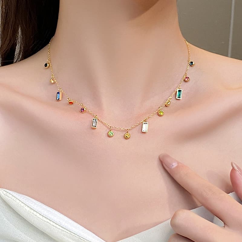 Colar de Dopamina em Aço Titânio HT Não Desbota para Mulheres Design Único de Nicho Corrente de Clavícula em Aço Inoxidá