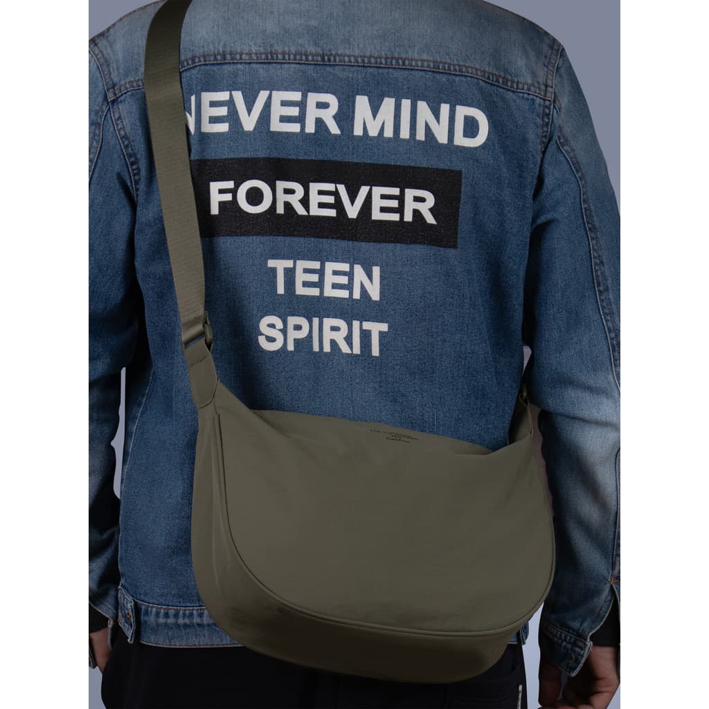 Nova mochila mensageiro saco masculino Casual bolsa de ombro moda bolinho saco de viagem luz náilon lona na moda