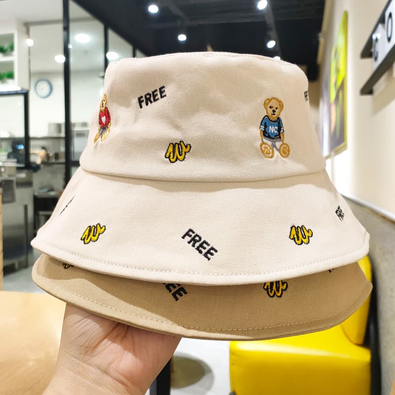 Influenciador urso balde chapéu feminino verão lazer ao ar livre bordado carta bacia chapéu pequeno rosto protetor solar