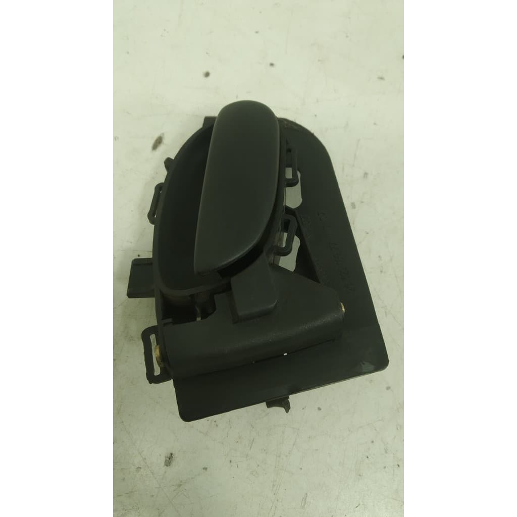 Maçaneta Dianteira Esquerda Peugeot 206 2005 9623698477 Dianteira/traseira