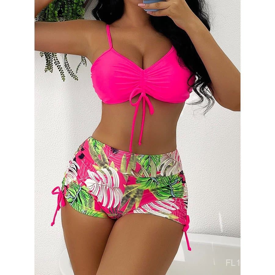 Conjunto de praia rosa neon com shorts de estampa tropical, top de biquíni com amarração, moda de praia feminina para o