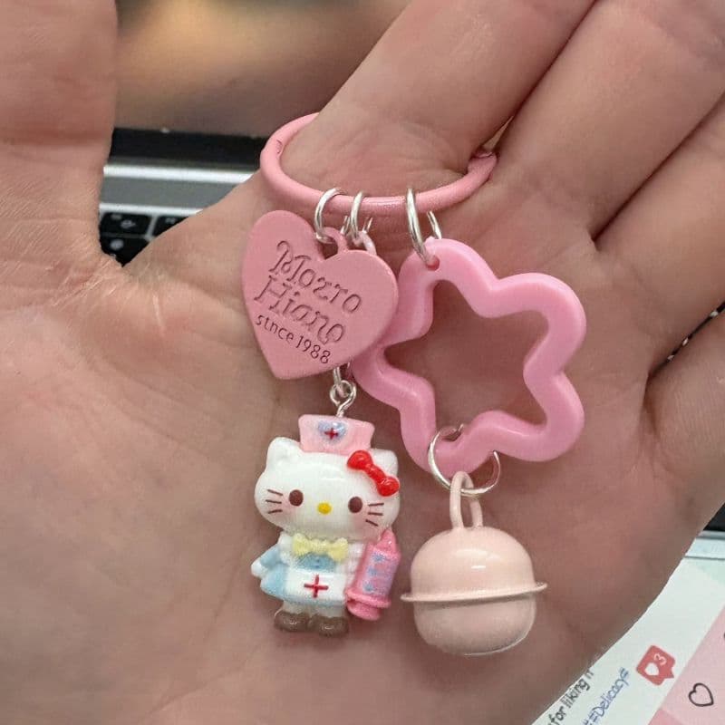 Sino chaveiro bonito dos desenhos animados enfermeira estudante saco menina casal acessórios pingente namorada presente