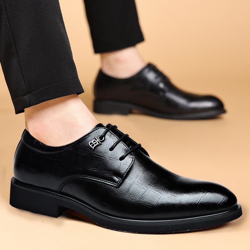 Sapatos de couro masculino negócios Formal Wear couro genuíno outono respirável juventude britânico sola macia noivo ter