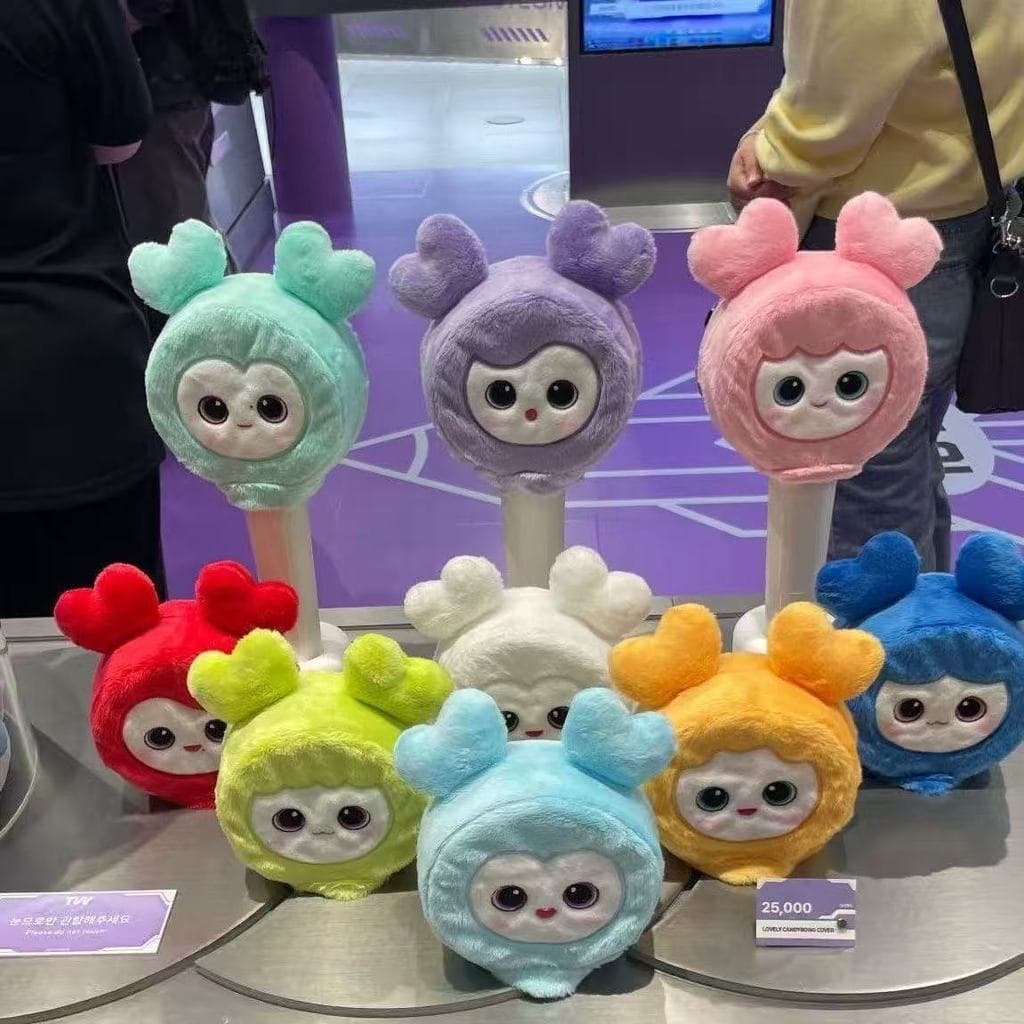 O mesmo conjunto de lightstick do grupo de ídolos do Kpop Twice PENMI.