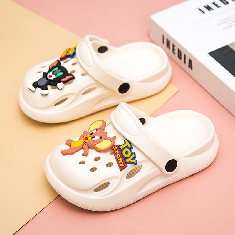 Primavera verão novo estilo meninos meninas sapatos gatos e Mouse buraco sapatos Anti-deslizamento desodorante chinelos