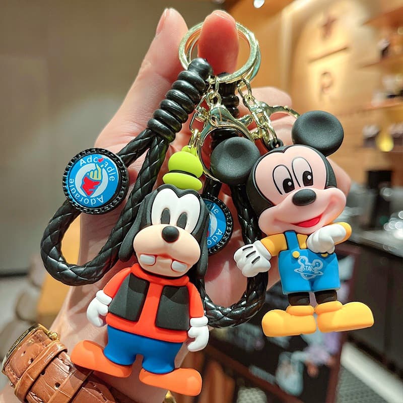 Chaveiro Clássico Mickey Minnie Pato Donald Pateta Boneco Desenho Animado Pingente de Mochila Presente