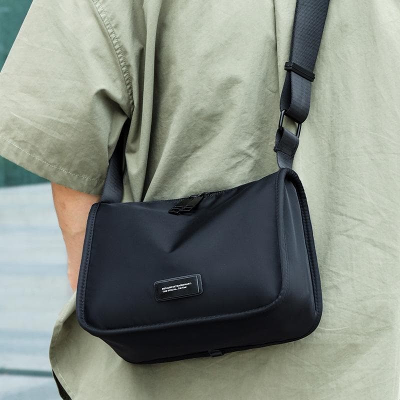 Novo estilo bolsa de ombro masculina saco do mensageiro à prova dwaterproof água Oxford pano Commuter mochila moda mascu