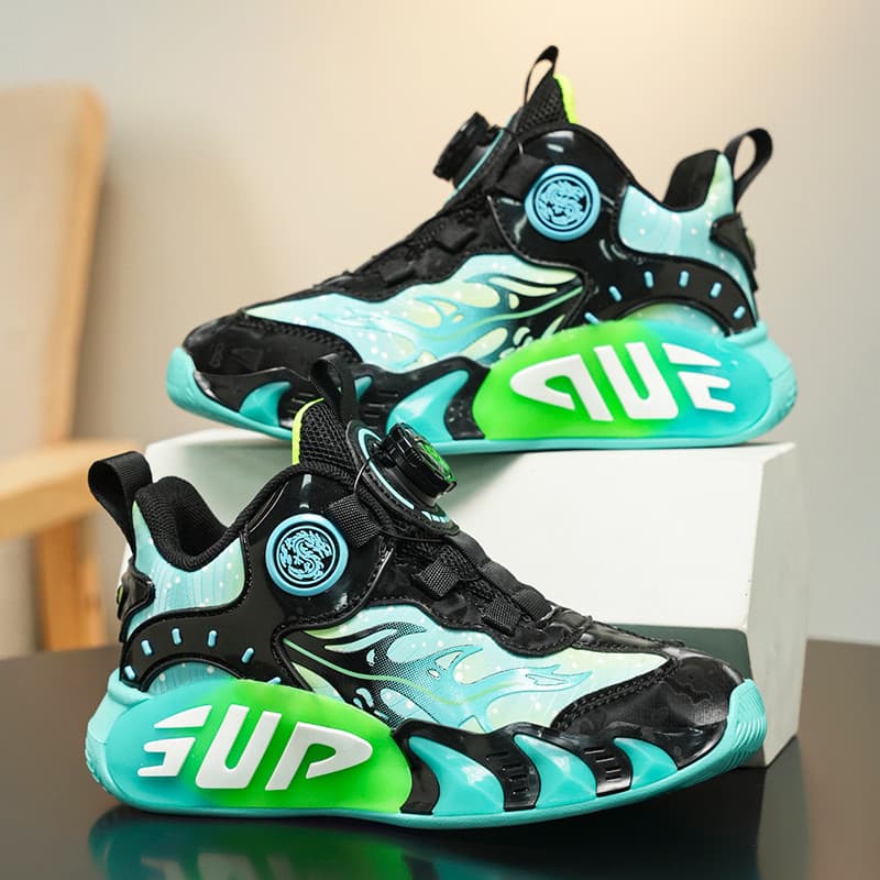 Sapatos infantis sapatos masculinos 2025 outono inverno novo estilo Street Wear bonito couro menino sapatos esportivos m