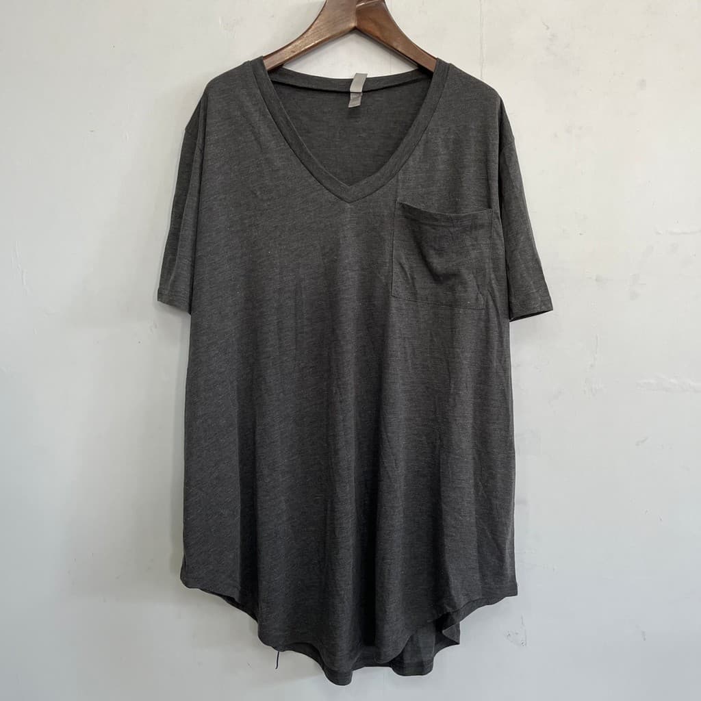 Estilo preguiçoso com decote em V versão grande camiseta feminina verão capa solta barriga mais magro olhar topo tamanho