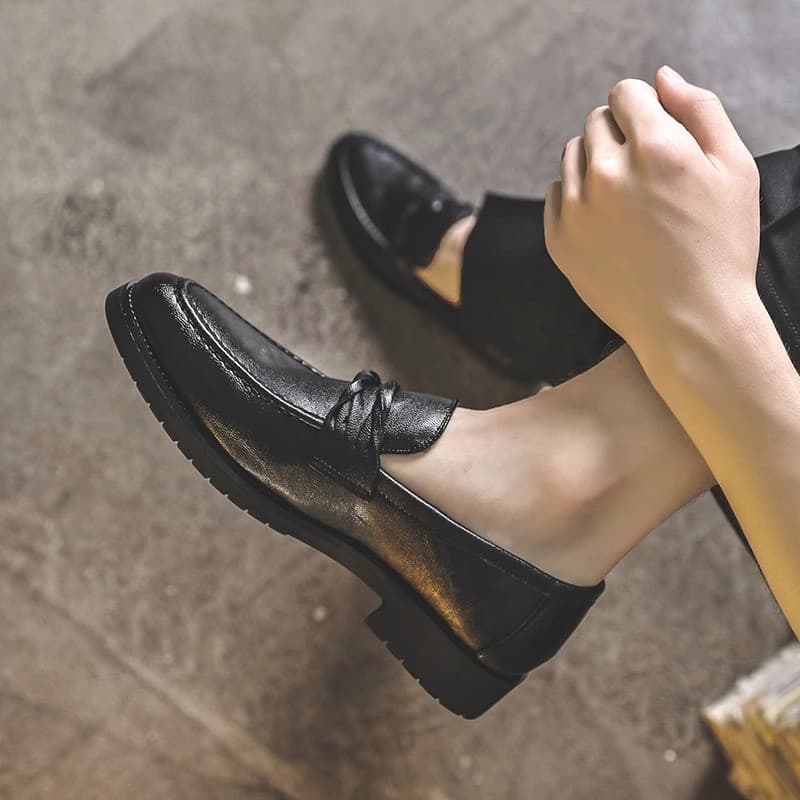Ervilhas sapatos masculinos verão respirável sapatos masculinos 2026 novo estilo de um Pedal mocassins casuais negócios