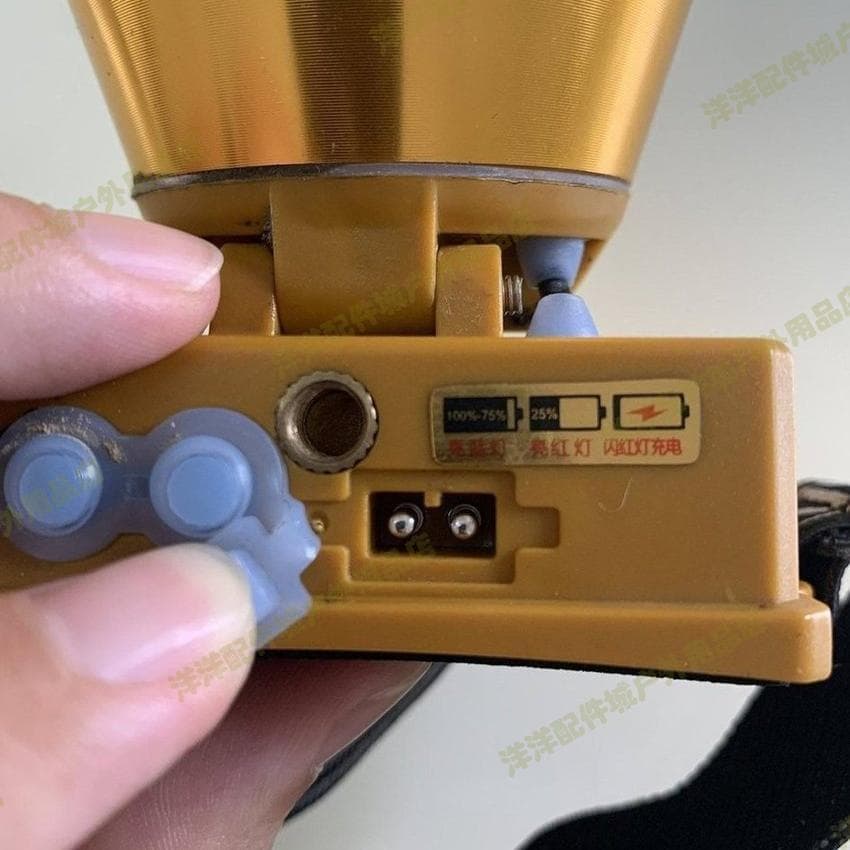 Farol duplo carregador de 2 furos Universal telefoto Adi lobo brilhante Overlord Oriental lobo lâmpada portátil lanterna