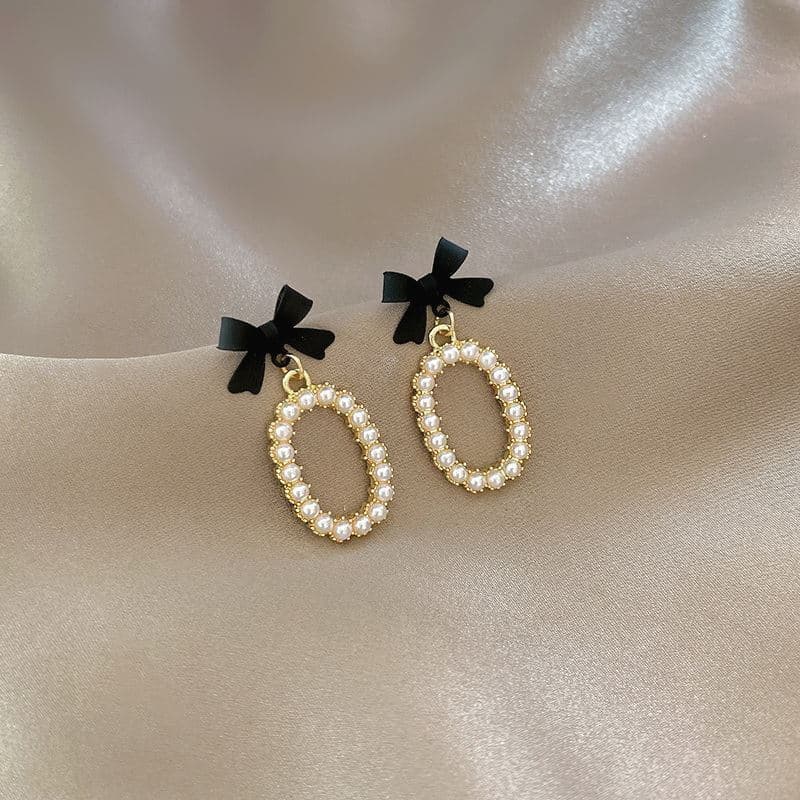 [Estoque pronto] Brincos de pérola geométrica vazados elegantes franceses elegantes brincos de arco combinados WJG
