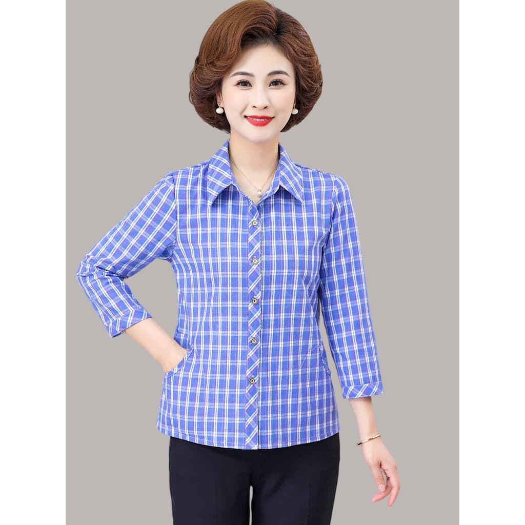 Primavera verão mãe feminina manga de três quartos camisa xadrez pequena camisa Casual Cardigan meia-idade idosos lapela
