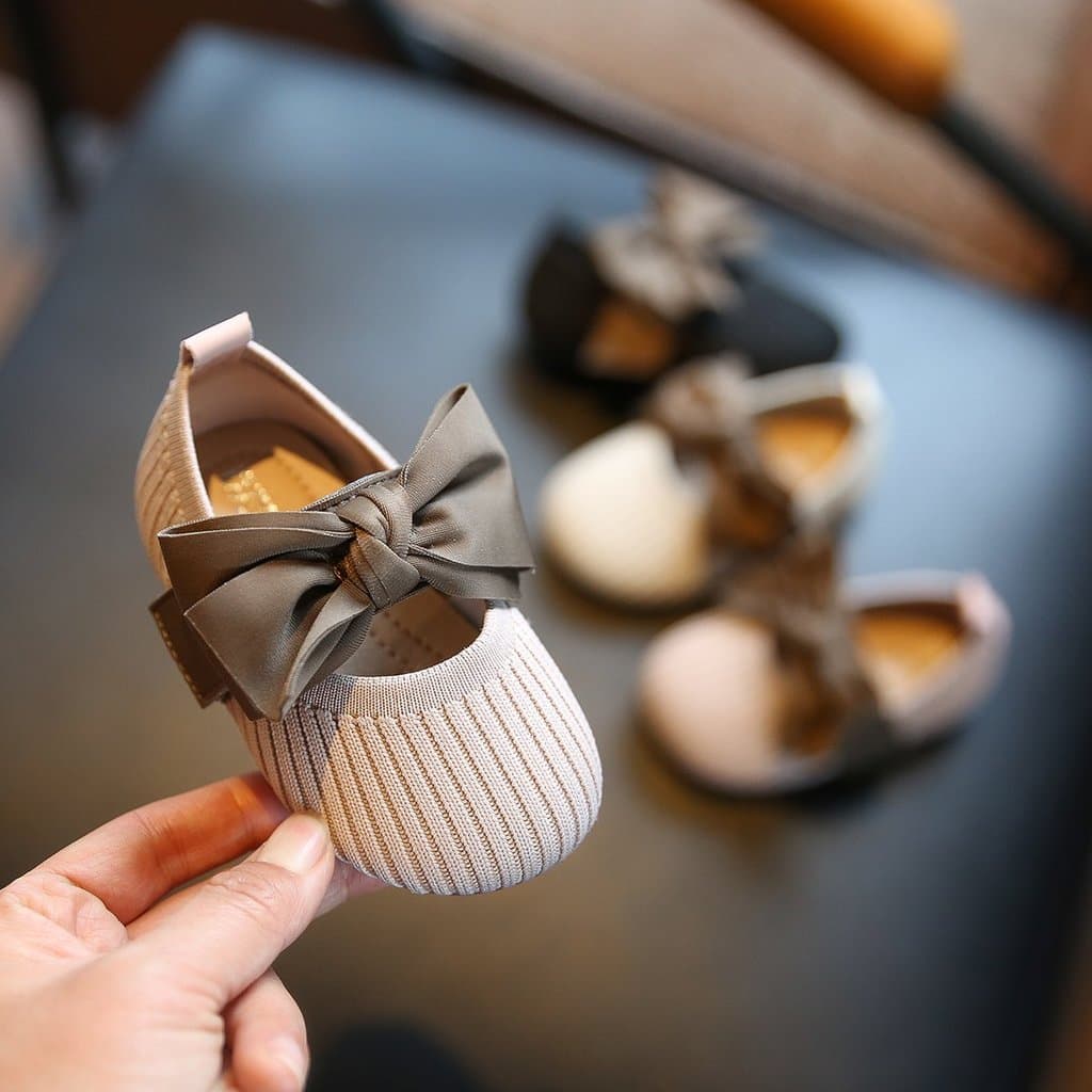 Sapatos de bebê menina sapatos de bebê verão 1-3 anos de idade menina sapatos de princesa sapatos de sola macia respiráv