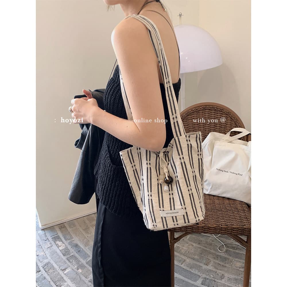 [Bolsa Xiaoyoujia] HOYOZI Original Verão Carta de Amor Linho Algodão Lona Bolsa Balde Bolsa de Ombro