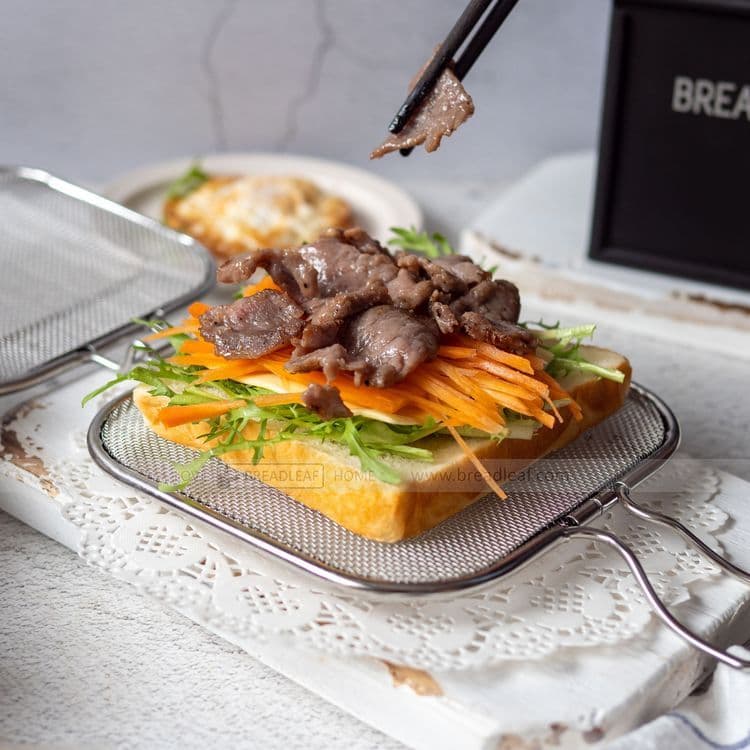 Sanduíche grelhar net sanduíche ferramenta útil forno dedicado alimentos de aço inoxidável pão grelhar net café da manhã