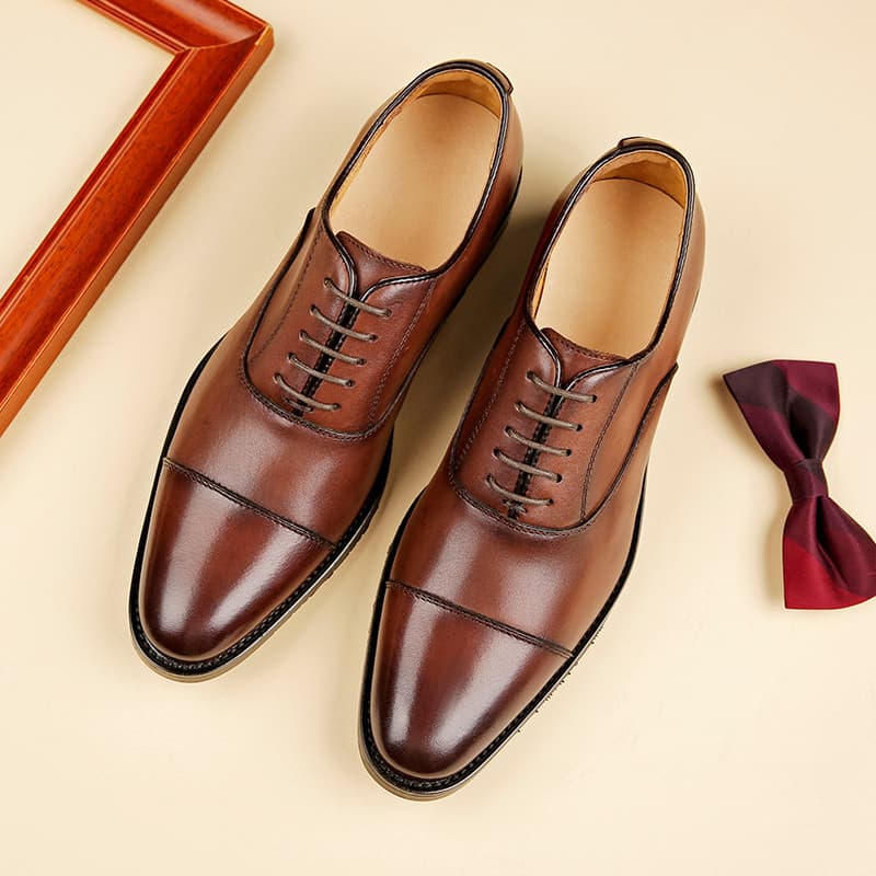 Camada superior de couro inverno novo estilo couro genuíno rendas sapatos de couro de negócios masculino Formal Wear trê