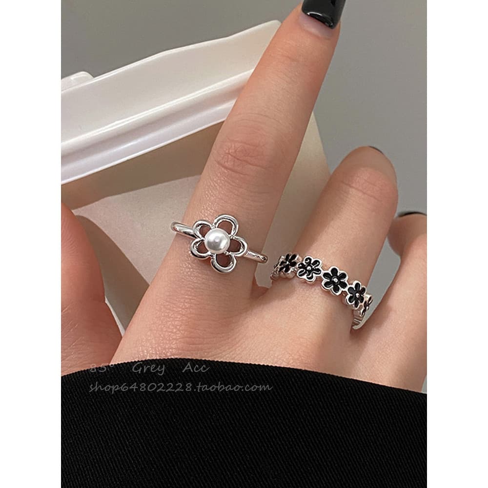 Preto gotejamento esmalte pequena flor pérola anel conjunto moda feminina ins estilo anel aberto único High-End índice d
