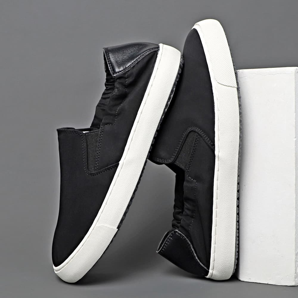 2026 primavera novo estilo versão coreana na moda sapatos de lona de salto de um Pedal masculino All-Match esportes laze