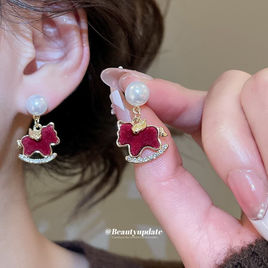 Agulha de prata diamante reunindo pônei pérola brincos Retro elegante Benming ano brincos luz luxo High-End brincos