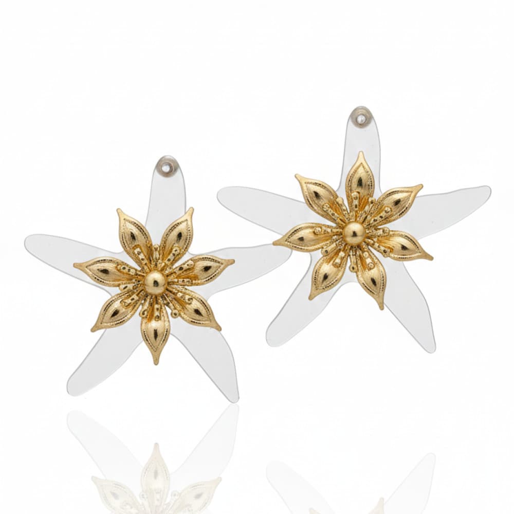 Par de Brincos em Formato Estrela Orgânica Esculpida Lisa | Feminino | Banhado Ouro 18K | Antialérgico | Semijoia