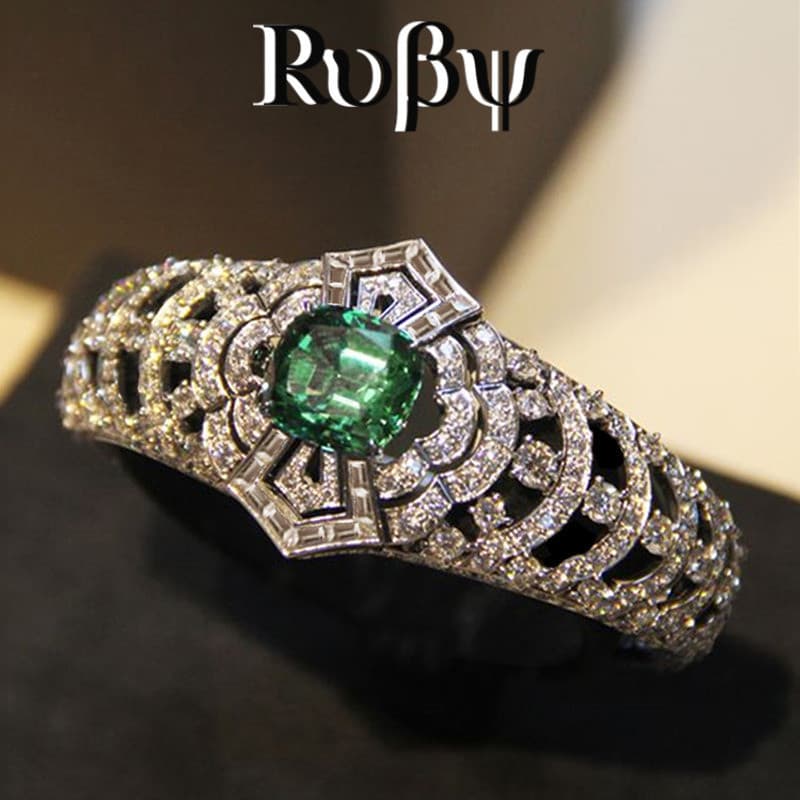 Rubi * europeu americano luxo Premium anel feminino quatro garras incrustadas temperamento banquete anel brilhante jóias