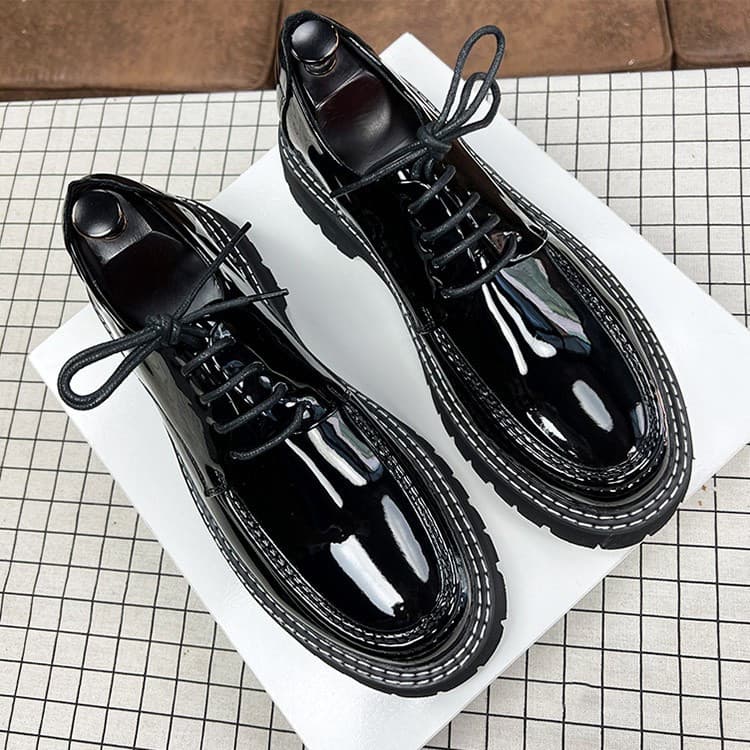 Sapatos masculinos 2026 novo estilo verão respirável negócios Formal Wear dedo do pé grande sapatos de couro masculino c