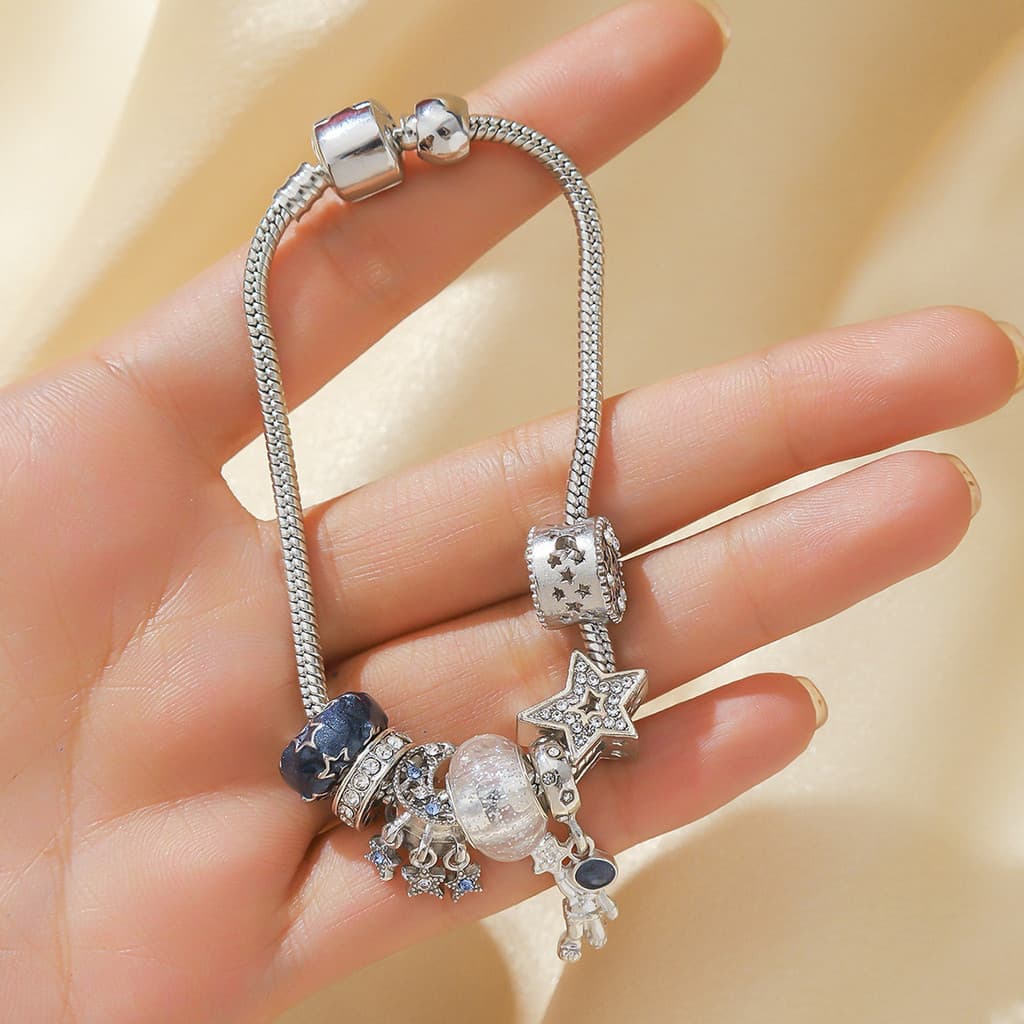 Pulseira de Moda Popular para Mulheres com Pingente de Estrela