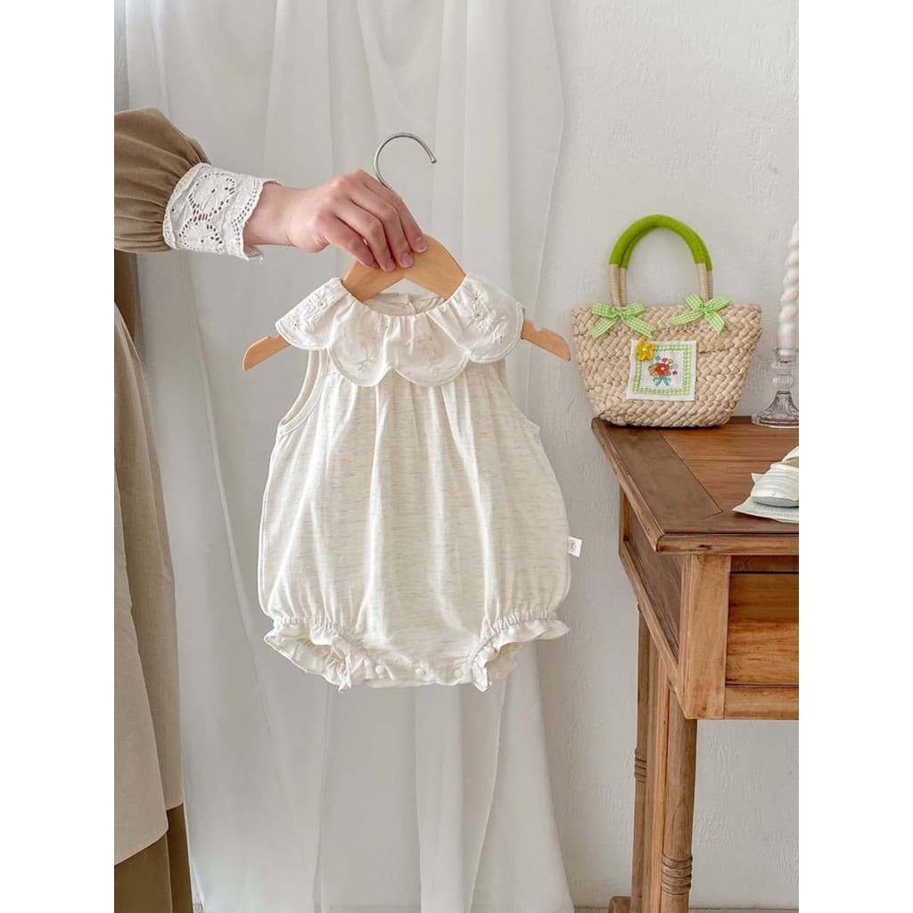 Versão coreana estilo verão bebê menina sem mangas colete gola de renda roupas de bebê moda cor sólida estilo fino macac