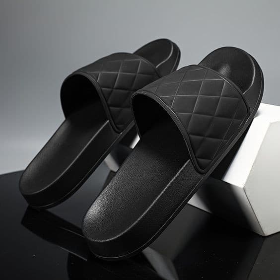 Sandalia Quadriculada Novo Lançamento Slide Babuche Rasteirinha Chinelo Verão 2024