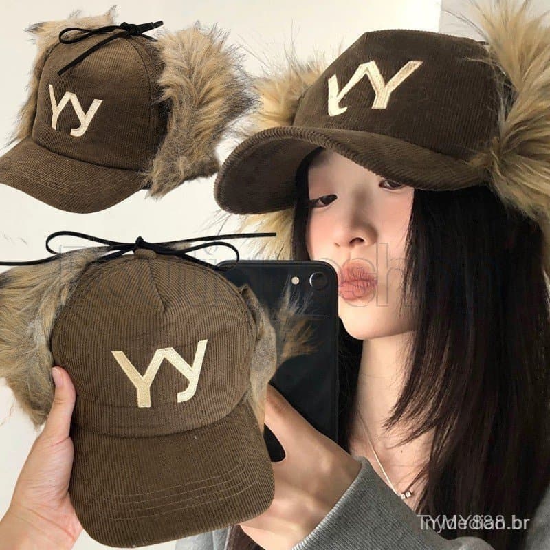 Boné de pelúcia coreano com letras bordadas - Proteção para as orelhas, à prova de frio - Boné de beisebol de veludo Y2K