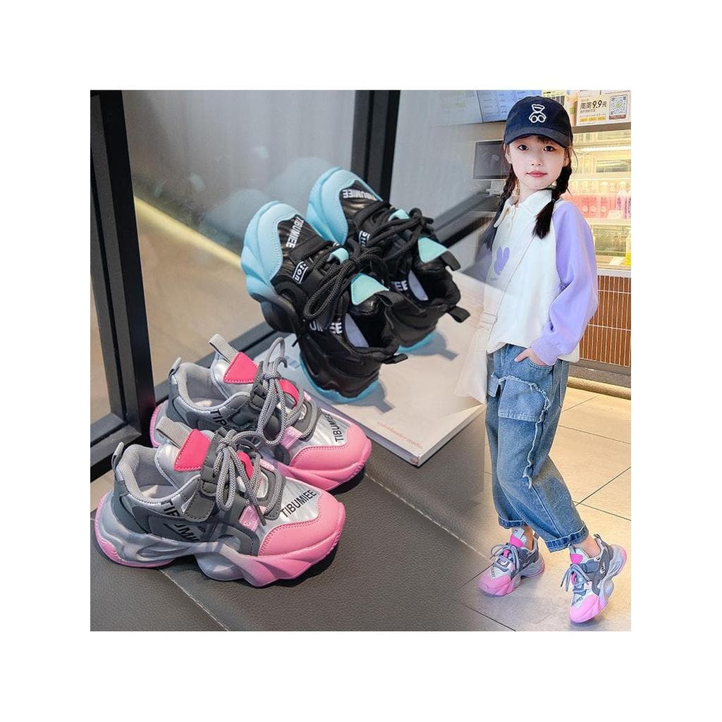 Venda quente de sola grossa estilo Hong Kong papai sapatos femininos primavera outono pequeno All-match 2024 novo estilo