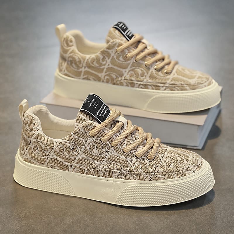 Sapatos masculinos de lona verão na moda All-Match estudante Casual sola macia aumentando tênis esportes sapatos de linh