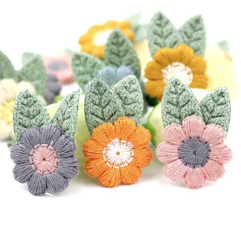 18Pcs 2 * 3cm Fios De Lã Flor E Folhas Para Acessórios De Cabeleireiro Bebês Clipes Artesanato Decoração Por Atacado