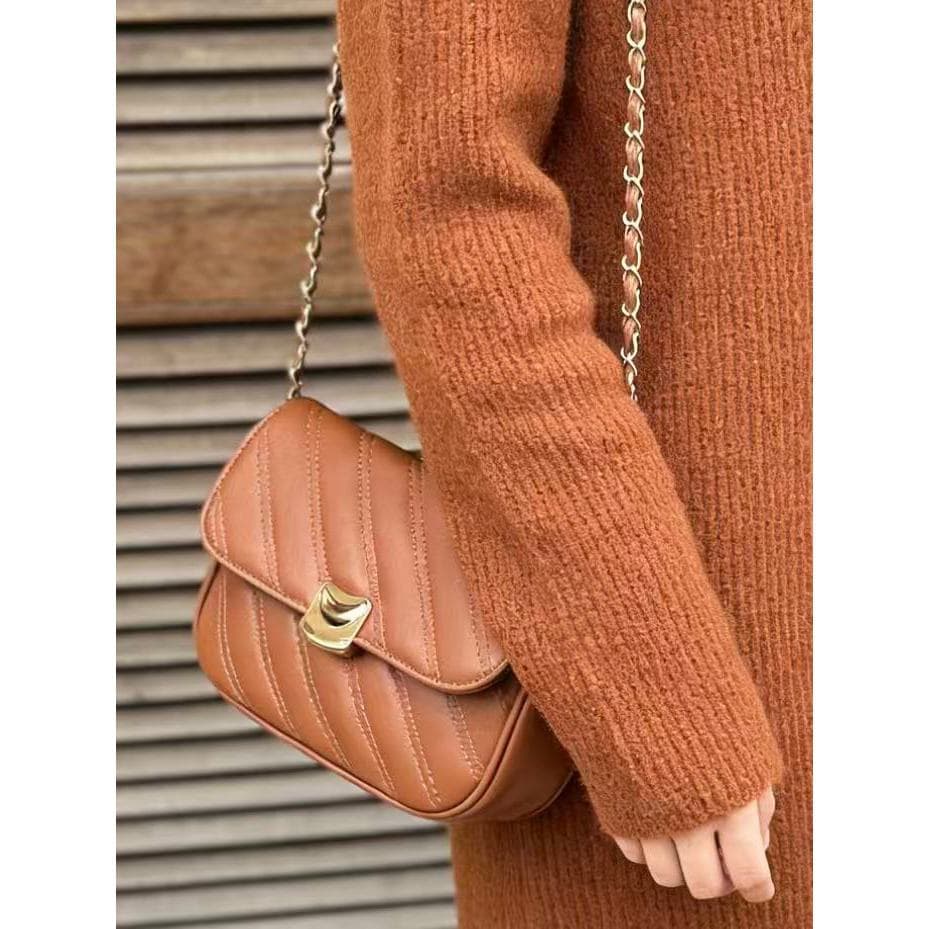 Bolsa Couro Feminina Corrente Alça De Ombro Ajustável E Detalhe De Bola Dourada Transversal Luxo A208 LING
