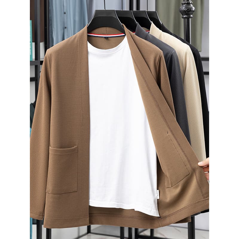 Novo falso de duas peças de malha Cardigan jaqueta masculina fina primavera solta na moda topo Casual malhas de manga co